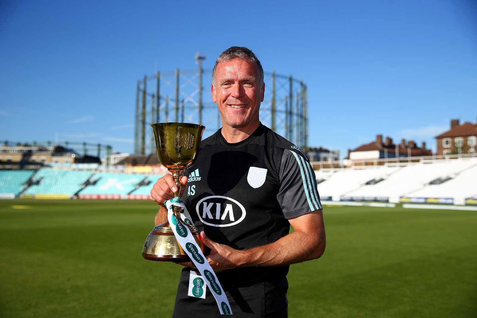 https://raisethebar.devbyfuture.co.uk/wp-content/uploads/2024/04/ALEC-STEWART-HEADSHOT.jpg